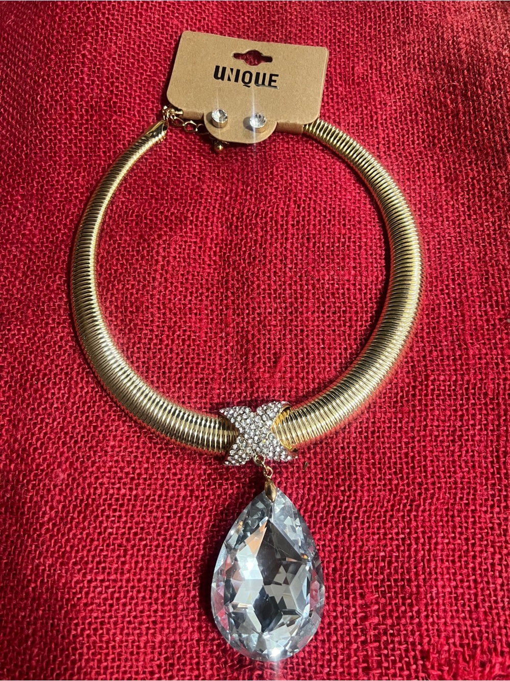 Nique Gold Collar Necklace with Clear Teardrop Crystal